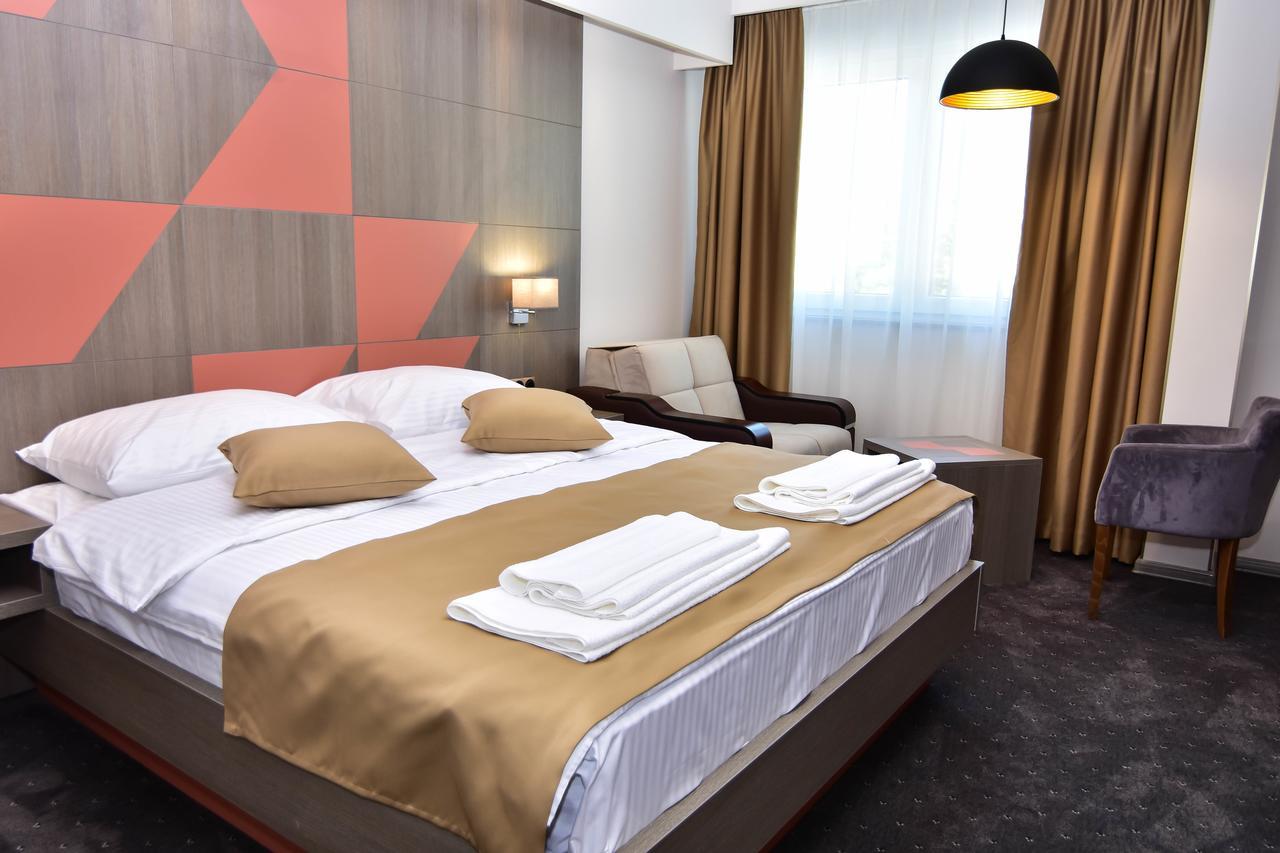 Hotel Kljuc Esterno foto