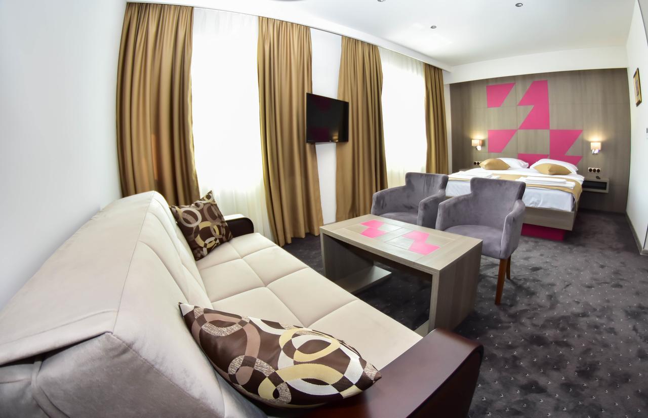 Hotel Kljuc Esterno foto